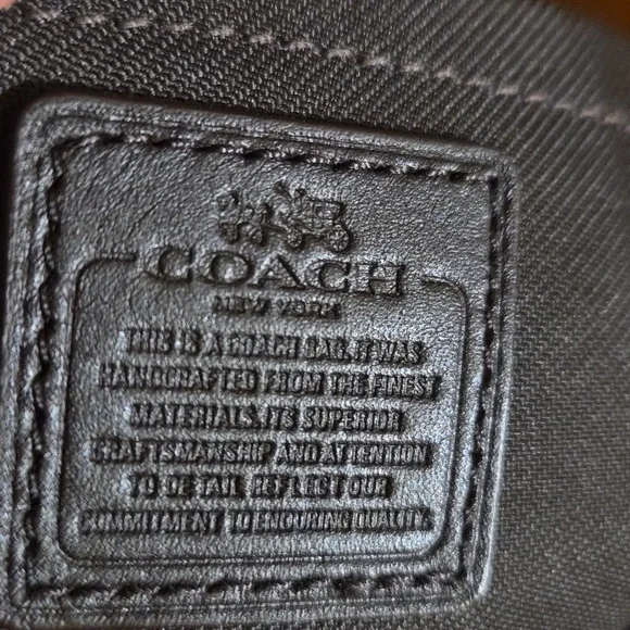 Coach Kitt Messenger Crossbody NWOT - Picture 8 of 12